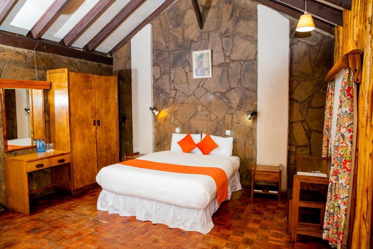 Naro Moru River Lodge Kültér fotó