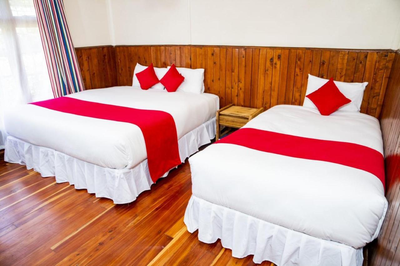 Naro Moru River Lodge Kültér fotó