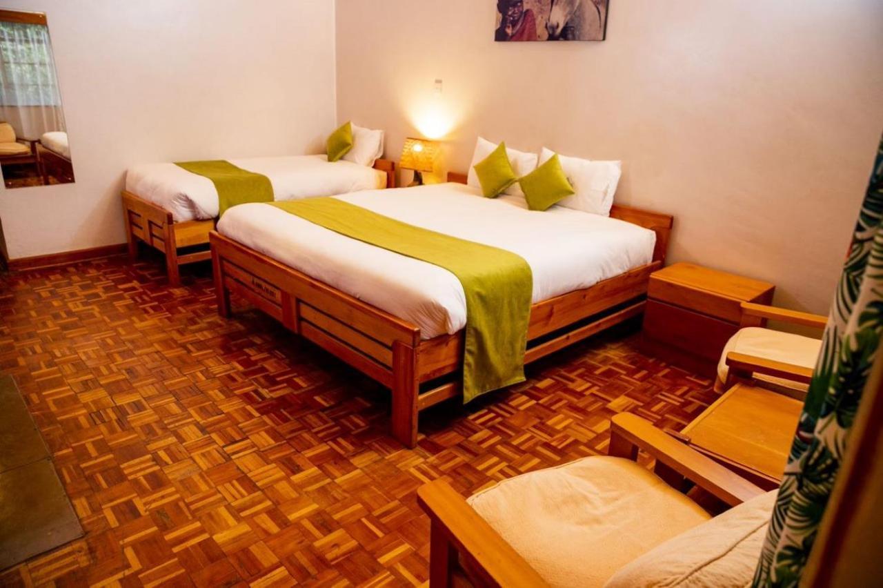 Naro Moru River Lodge Kültér fotó