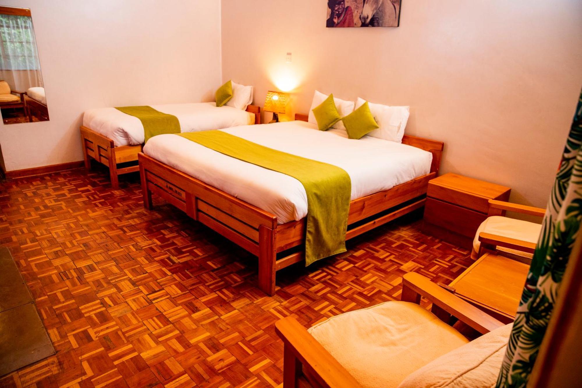 Naro Moru River Lodge Kültér fotó